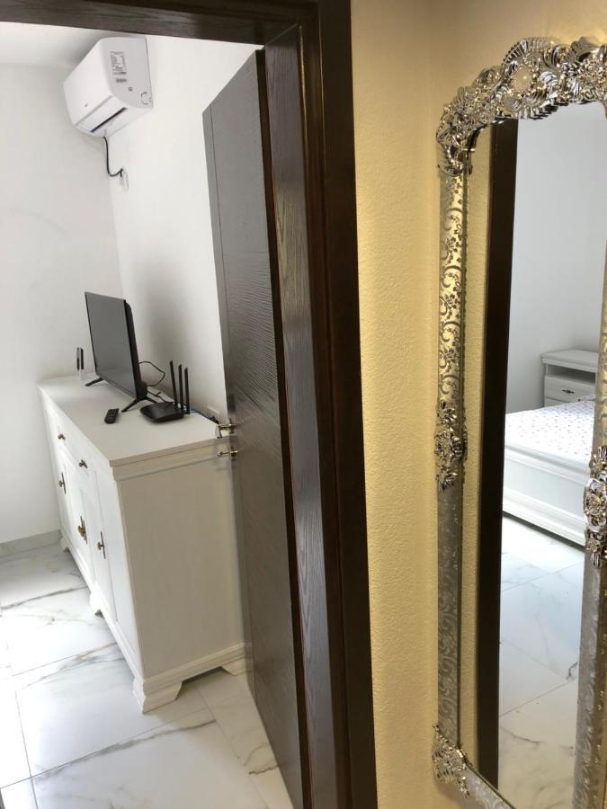 Apartment Apollo 2 Kotor Eksteriør billede